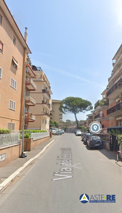 appartamento in vendita a Roma in zona Corviale
